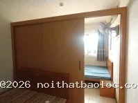 Vách ngăn phòng gỗ công nghiệp có cửa lùa - Ảnh 2