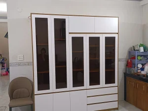 Tủ để đồ khô, chén bát phòng bếp